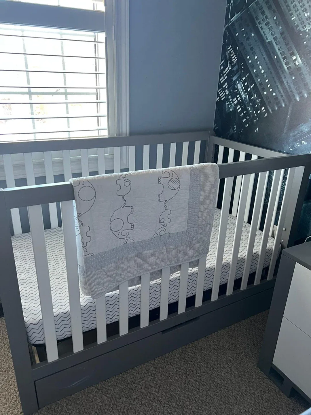 Grey Baby Crib with Drawer