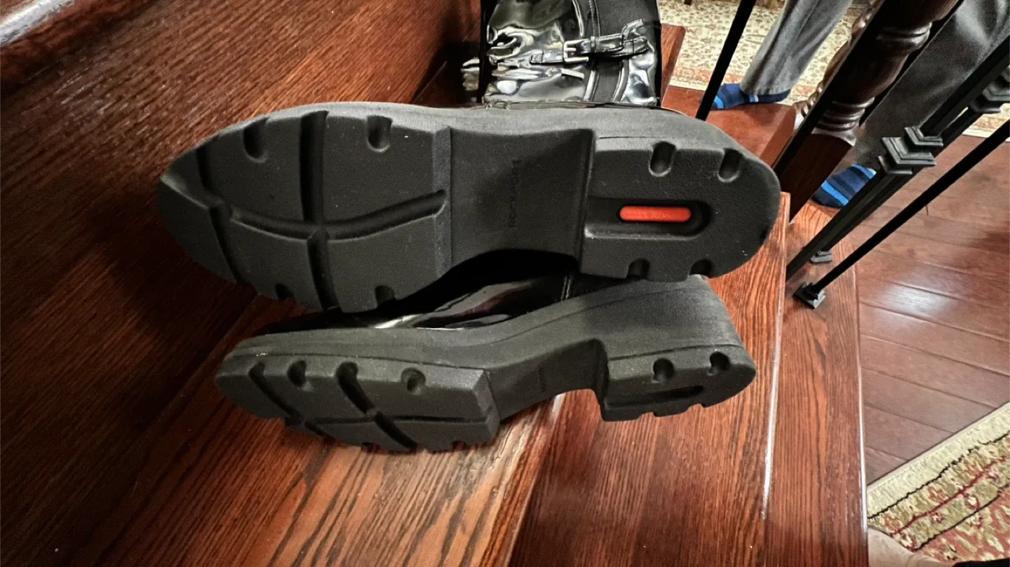 Rockport rain boots size 8.5 image indicator(8)