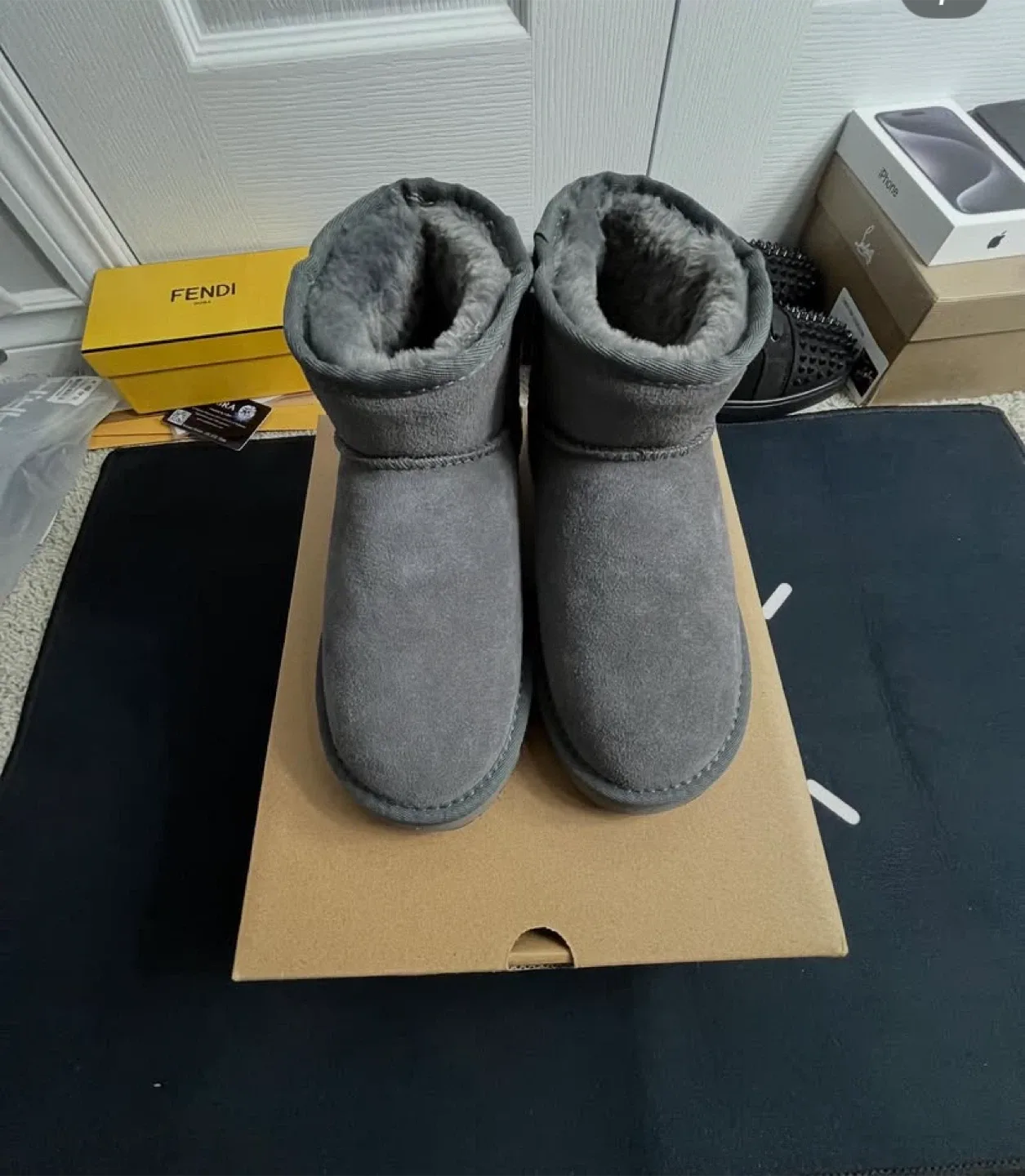 Ugg Classic Mini Boots - Grey