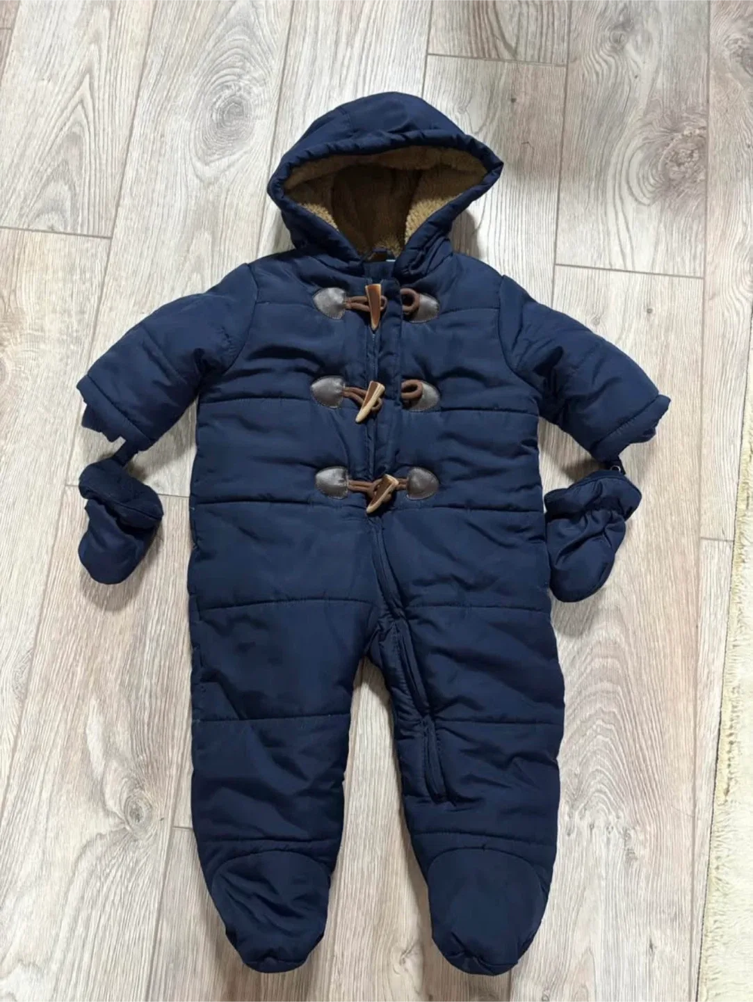 The Children's Place Snowsuit 6-9 Months