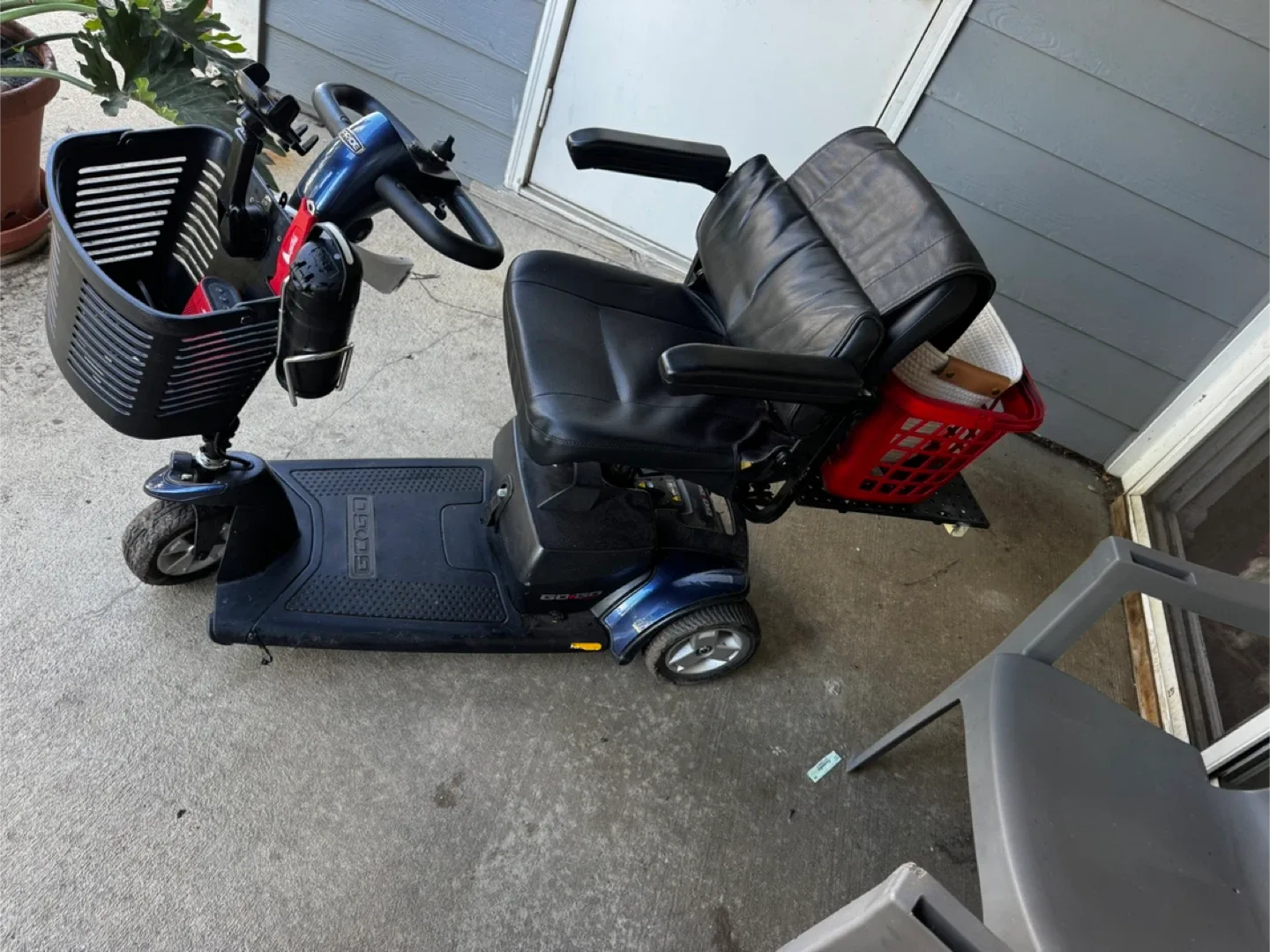 Pride Go-Go ES 4-Wheel Mobility Scooter