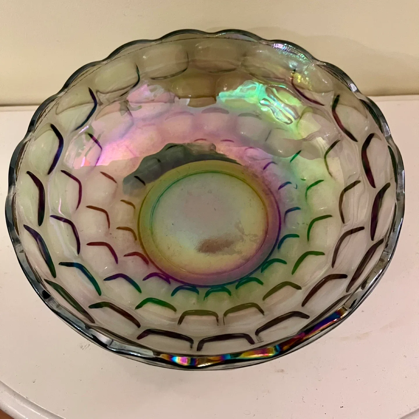 Federal Glass "Yorktown Colonial" iridescent smoke grey bowl image indicator(2)