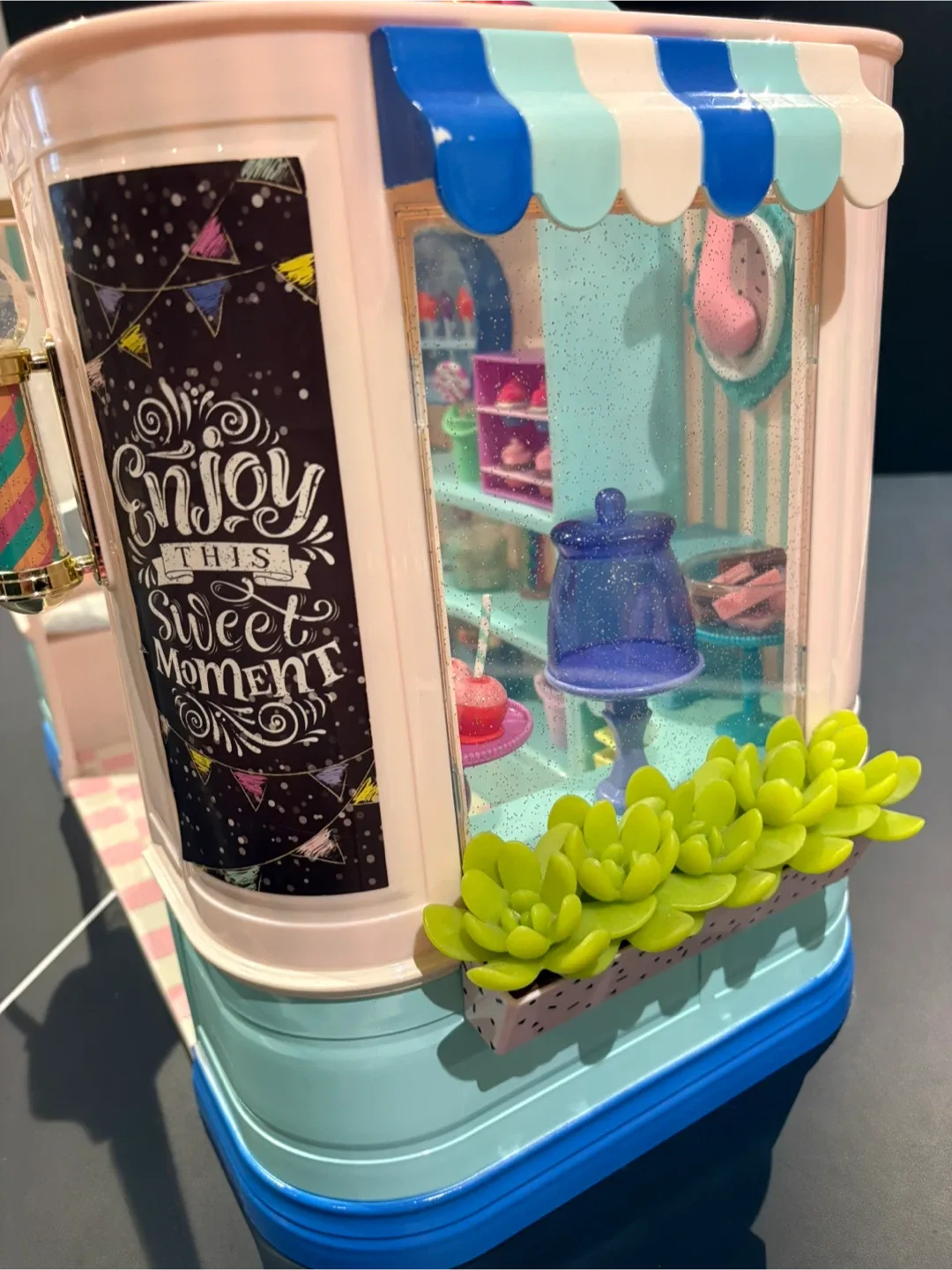 GG Sweet Shop Playset image indicator(5)