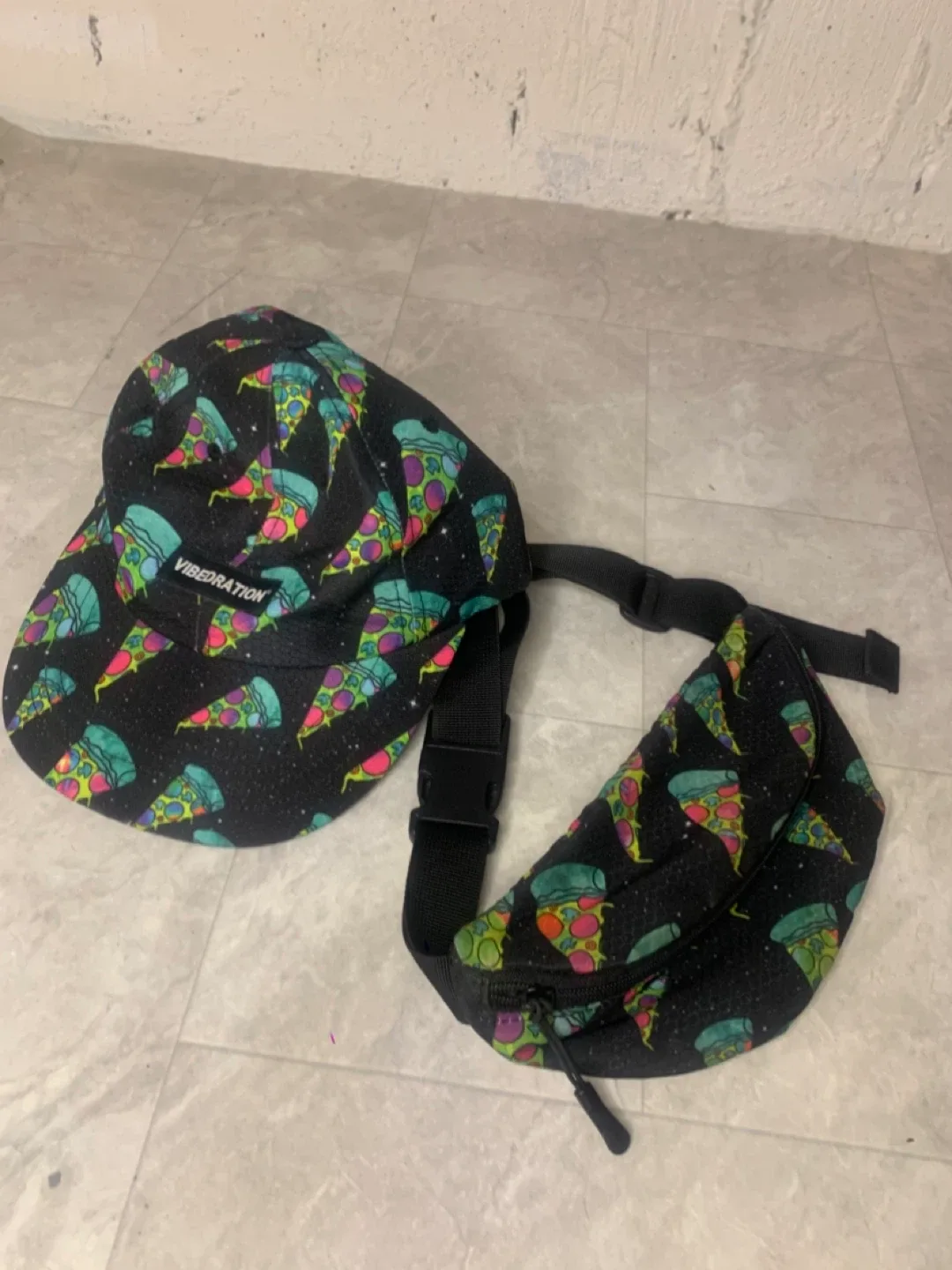 Matching Pizza Hat & Fanny Pack Set - clothing image indicator(9)