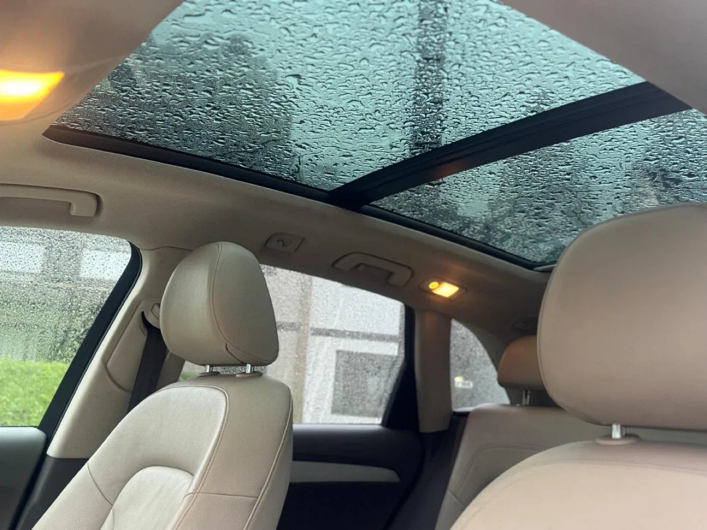 2013 Audi Q5 image indicator(9)