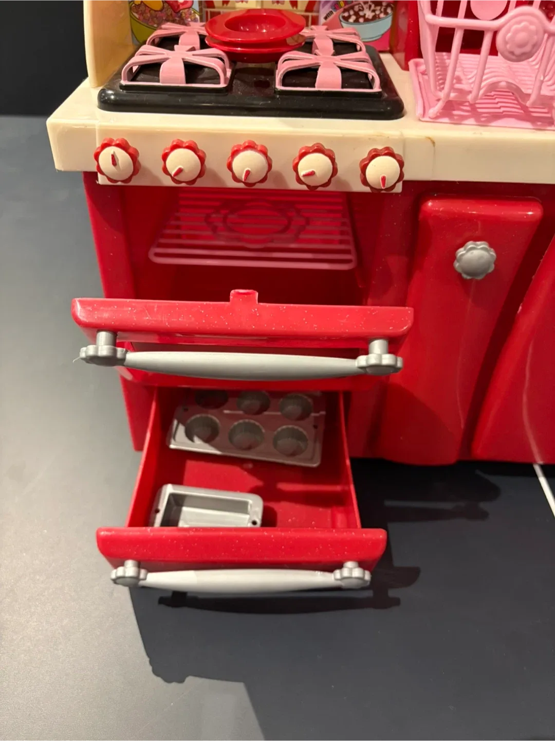 Our Generation Gourmet Kitchen Playset image indicator(3)