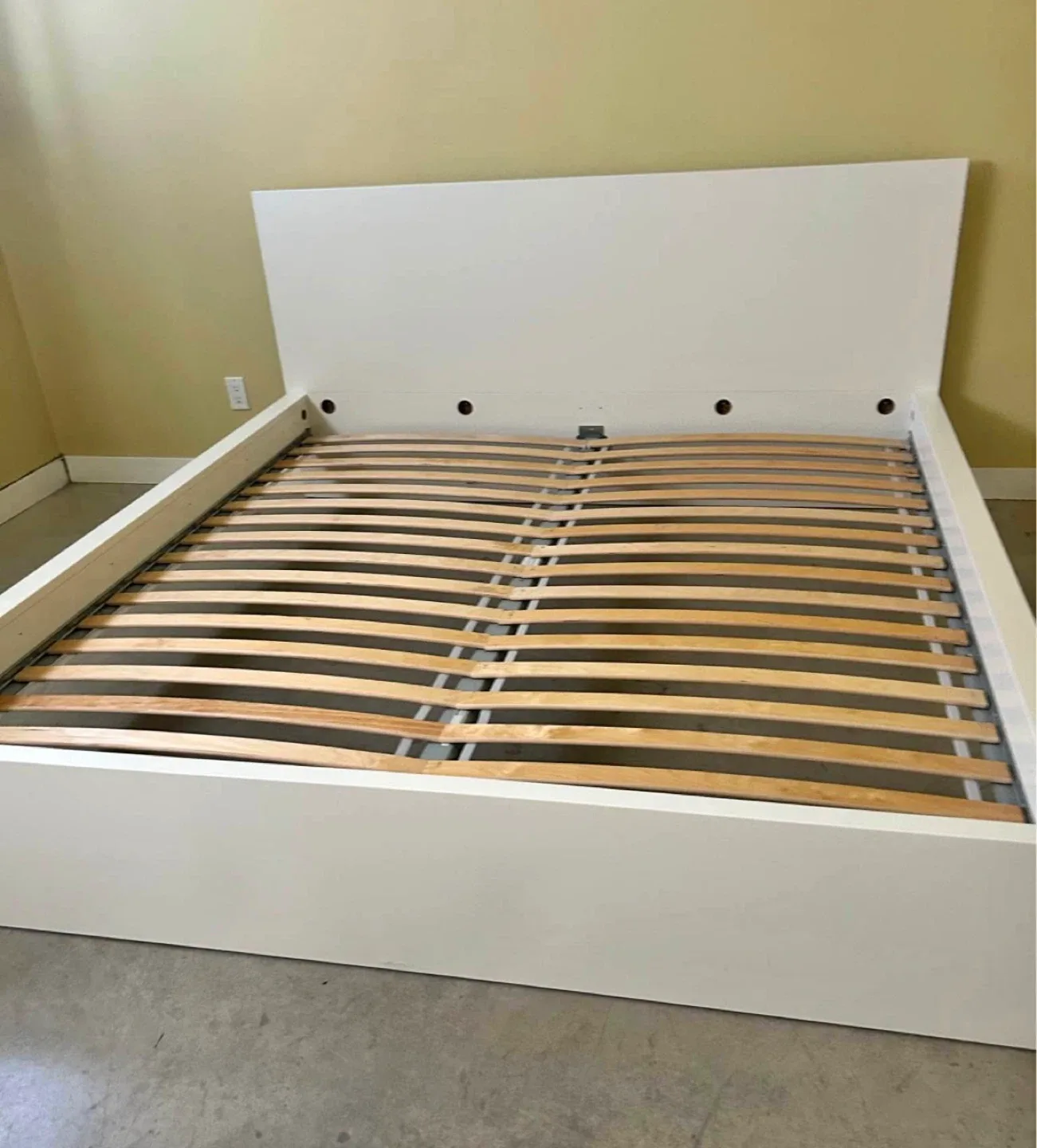 IKEA KING size bed frame MALM white