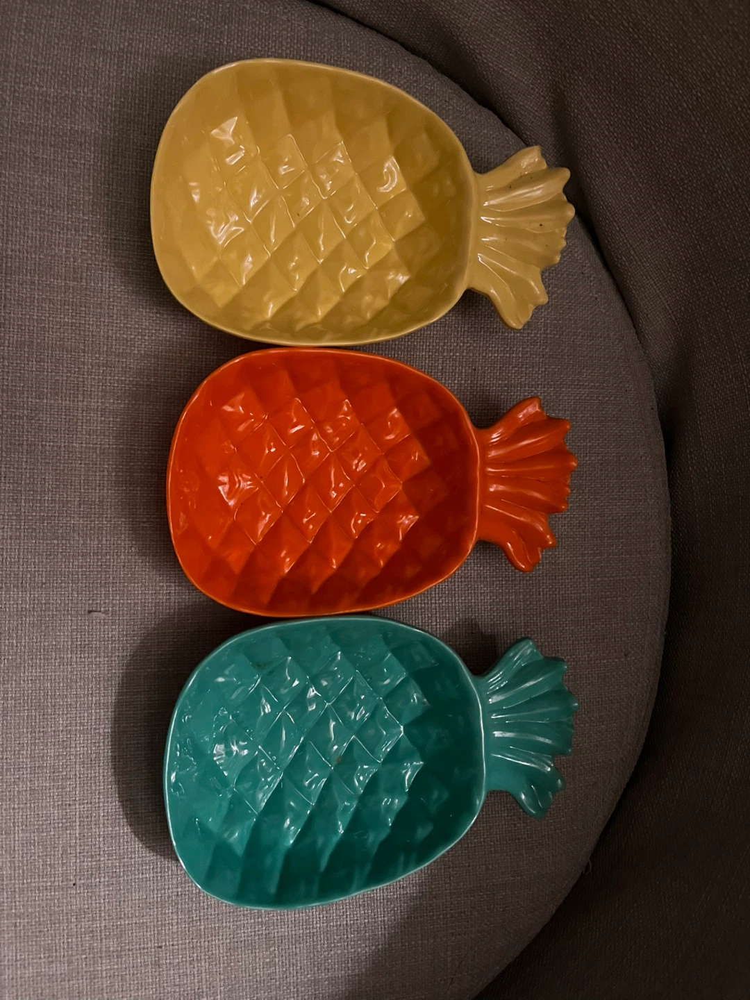 Mela-Ware Pineapple Dishes - Set of 3 - photo 2