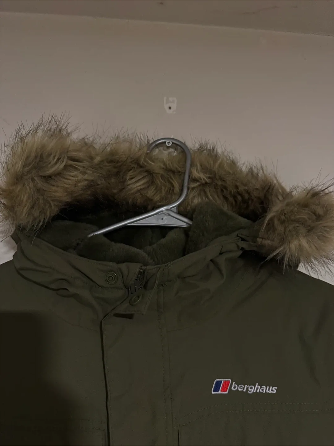 Berghaus Winter Jacket image indicator(3)