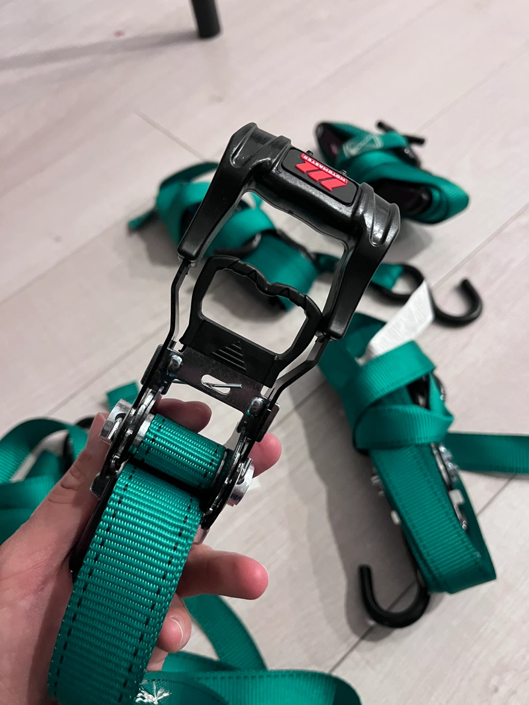 MotoMaster Ratchet Tie Downs - photo 2