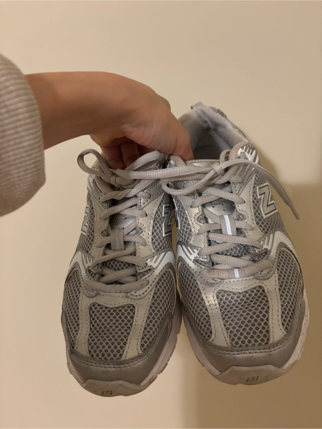 New Balance 530 Silver Sneakers - photo 2