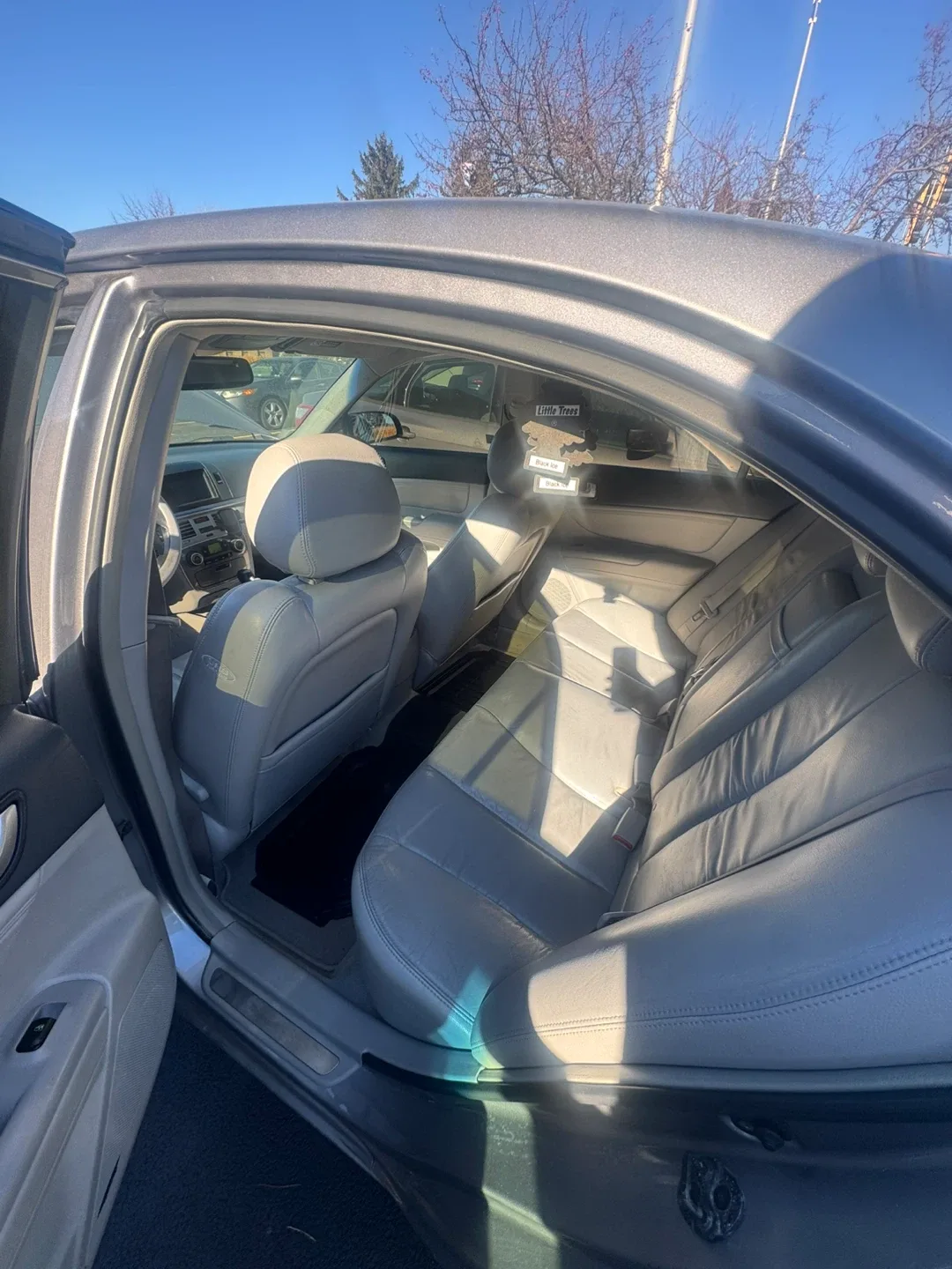 Hyundai Sonata - Silver - Used image indicator(3)