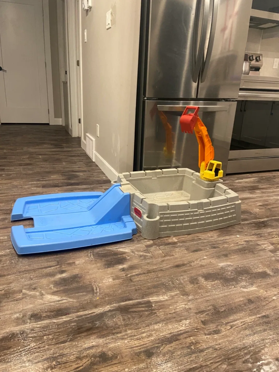 Little tikes toy image indicator(2)