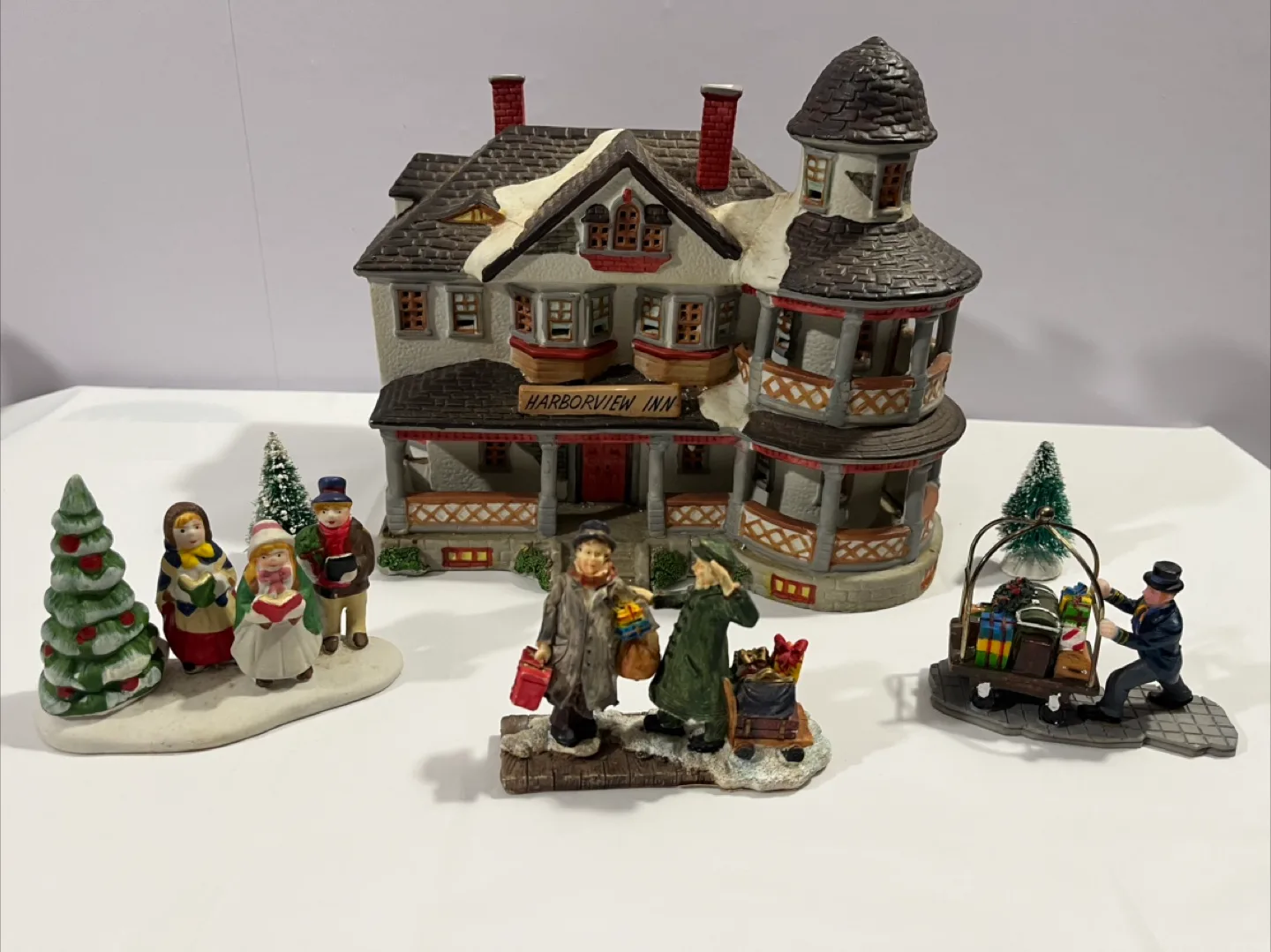 Christmas Village House Figurine Set image indicator(3)