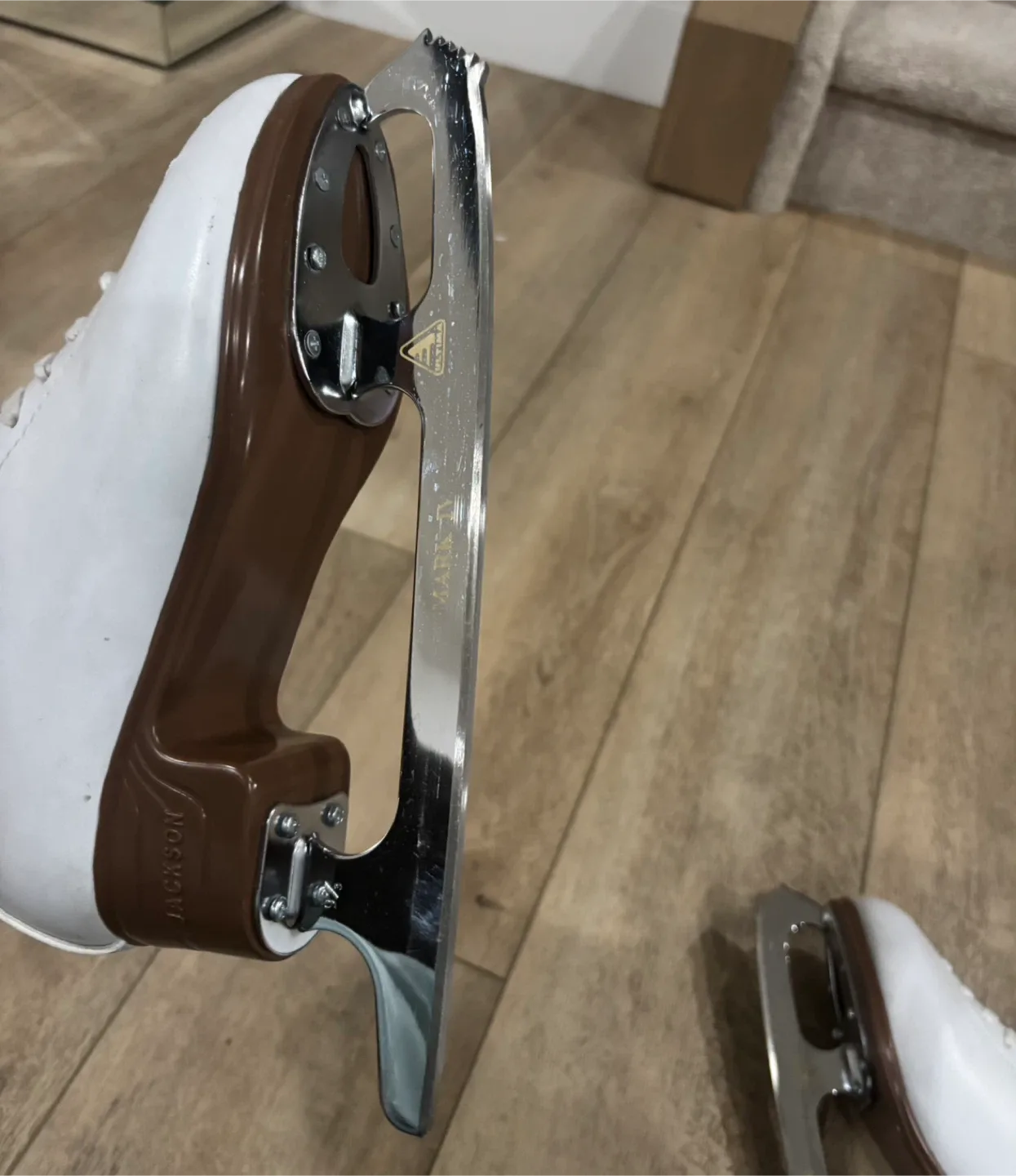 Jackson Figure Skates - Size 6.5 image indicator(7)