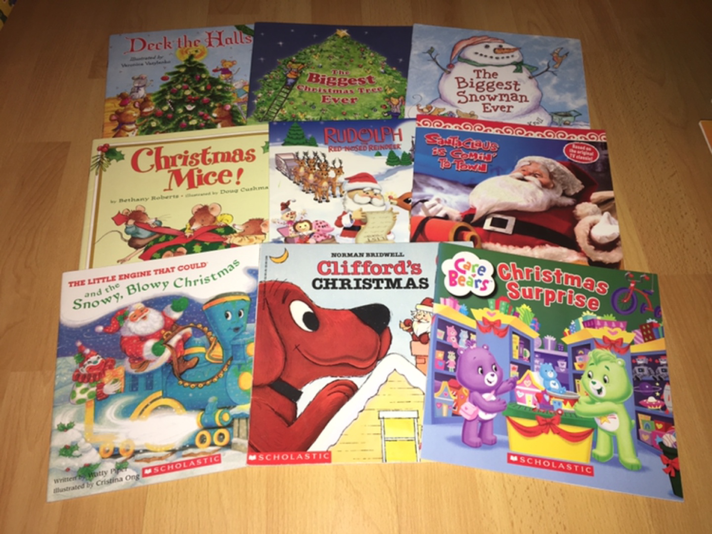 ($2 each) Christmas Paperback Children's Books - photo 2