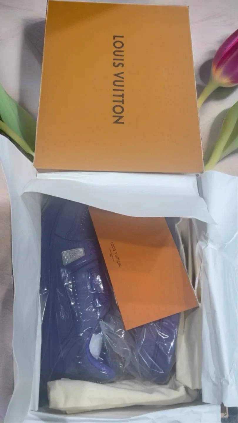 Louis Vuitton Purple Leather Sneakers image indicator(2)