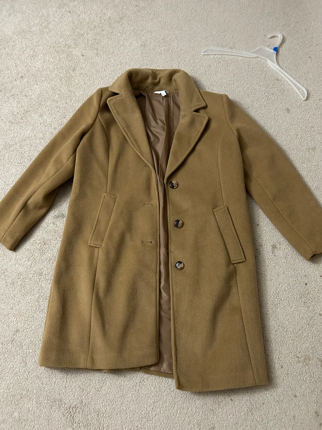 Assorted Women's Coats image indicator(3)