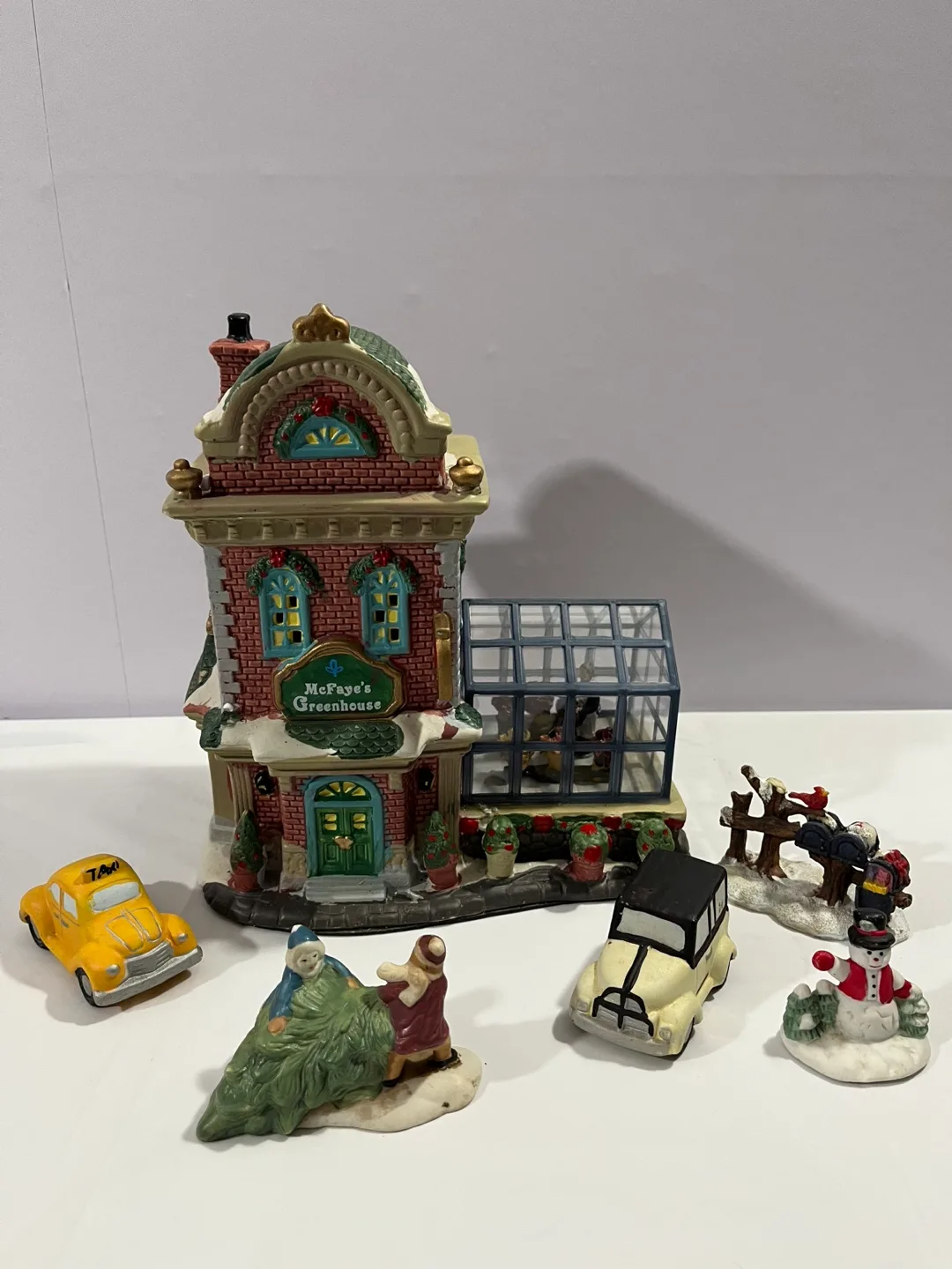 McFaye's Greenhouse Christmas Set image indicator(3)