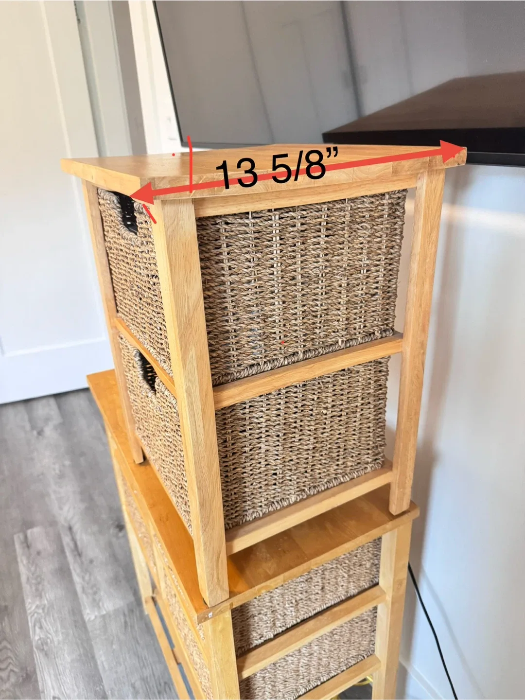 Wooden Side Table with Wicker Baskets image indicator(5)
