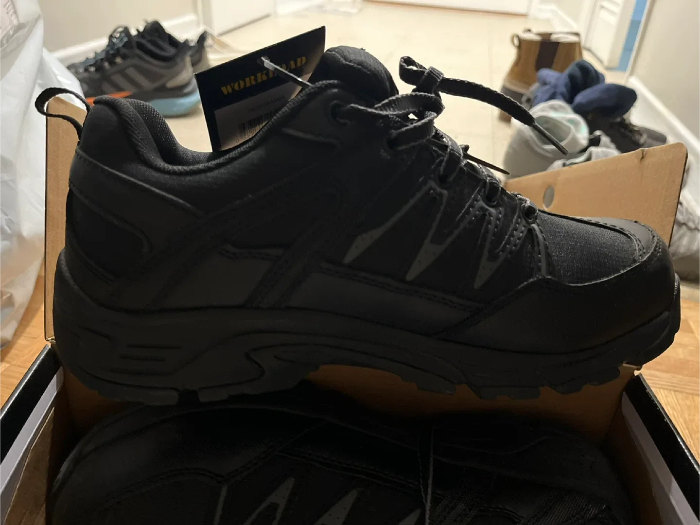 New Workload Norseman 3 Black Safety Shoes - Size 10 image indicator(2)