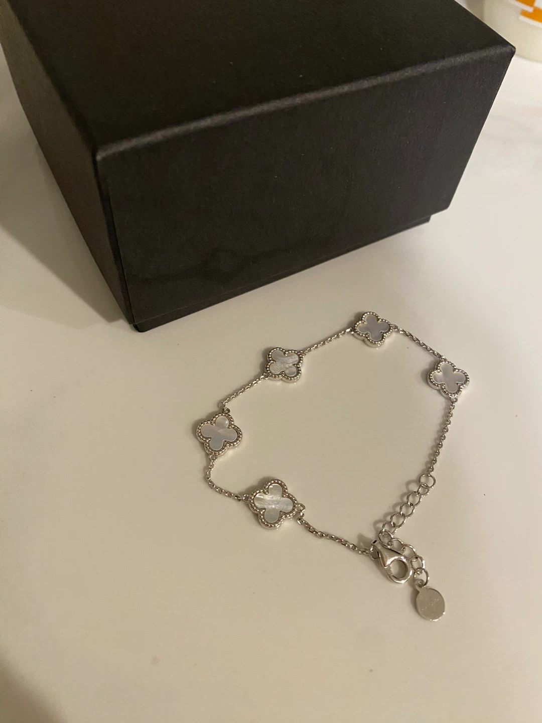 White Silver 925 VCA Inspired Clover Motif Bracelet NEW - photo 2