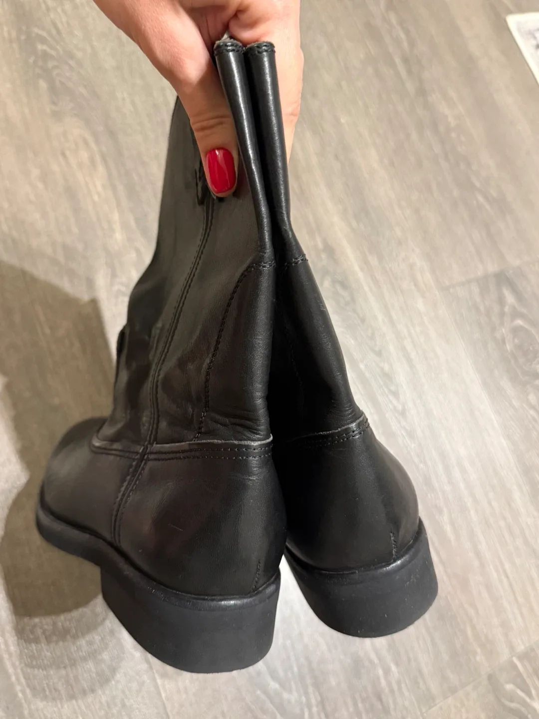Golden Goose Black Leather Biker Boots size 38 Italy image indicator(5)