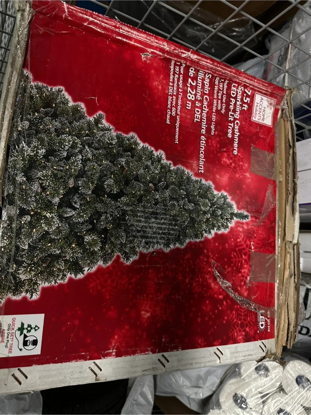 7.5 ft. Sparkling Cashmere Pre-Lit Christmas Tree image indicator(2)