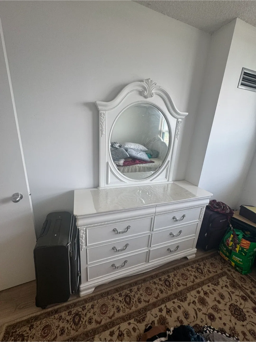 White Dresser with Mirror