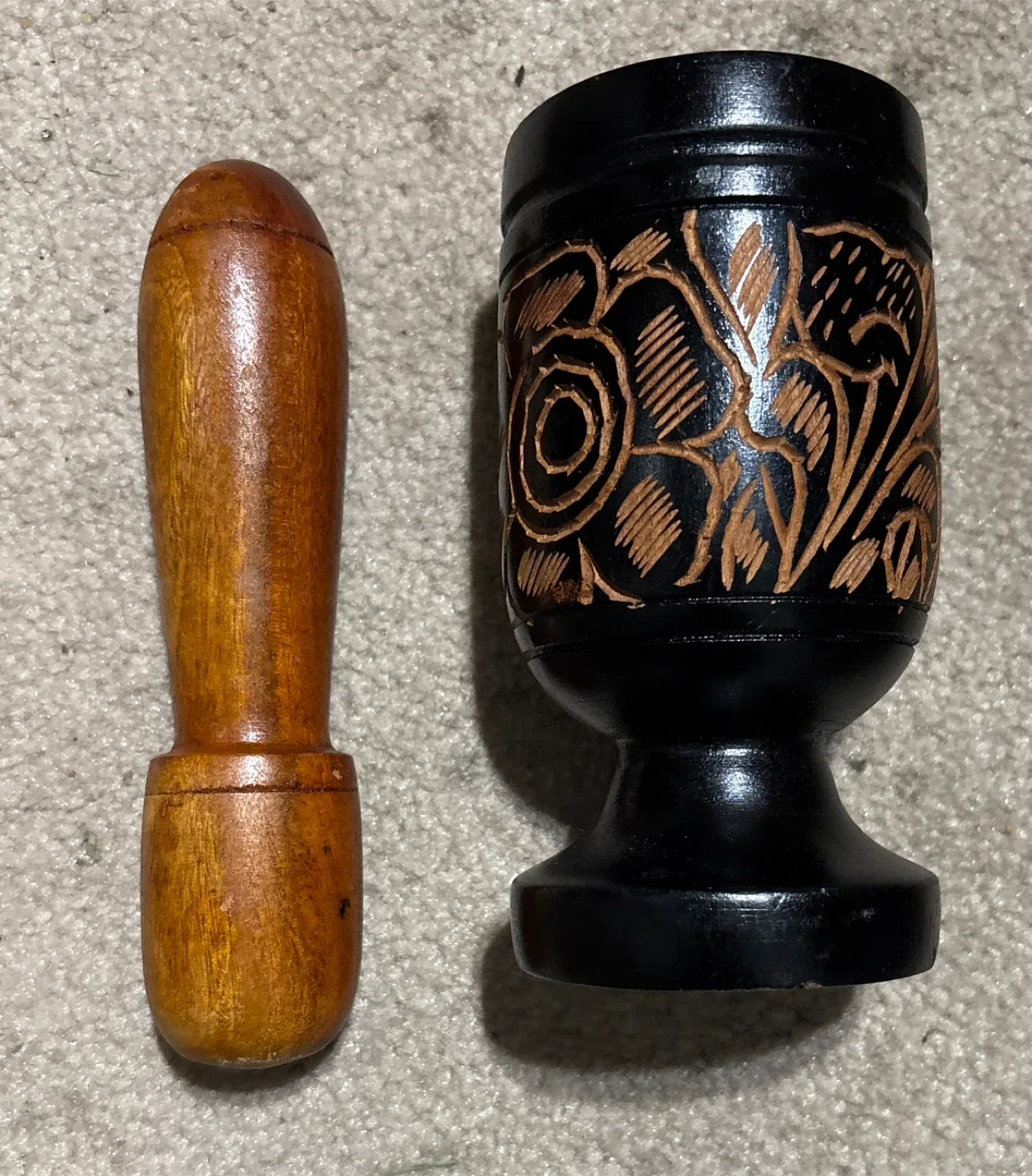 Pilon Haitiano hand-carved Mortar & Pestle