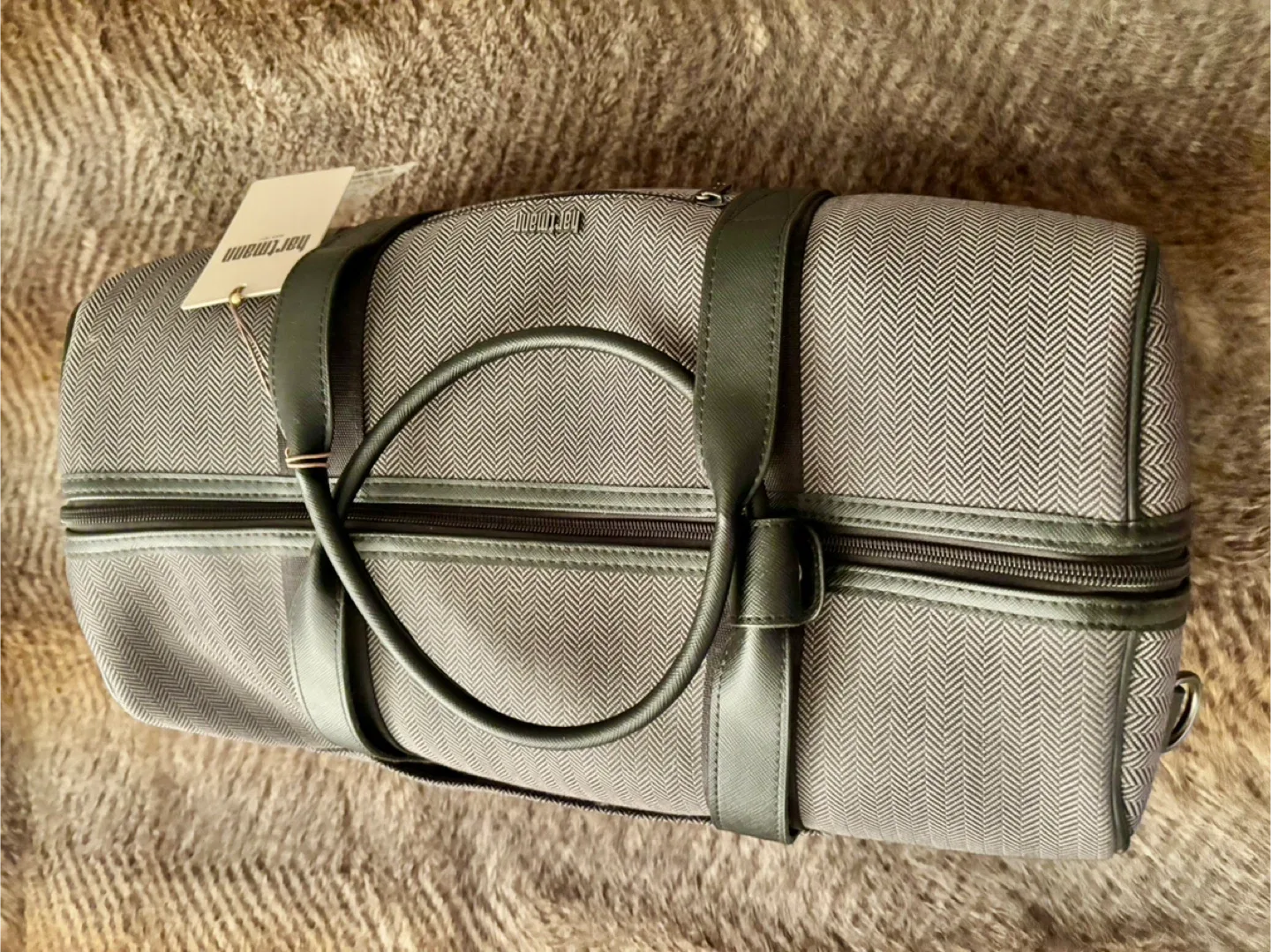 Hartmann Duffle Bag New w/Tags image indicator(5)