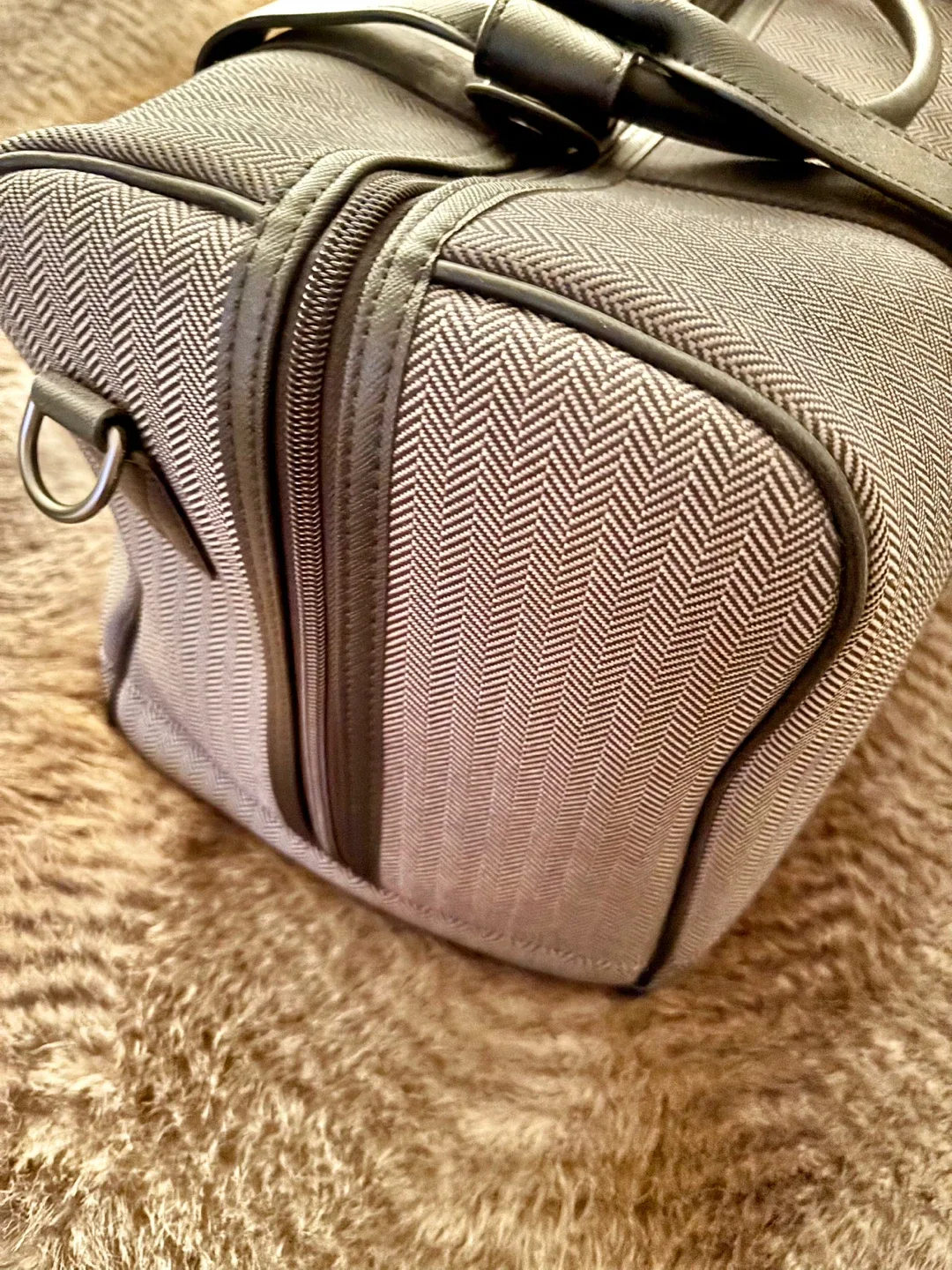 Hartmann Duffle Bag New w/Tags image indicator(6)