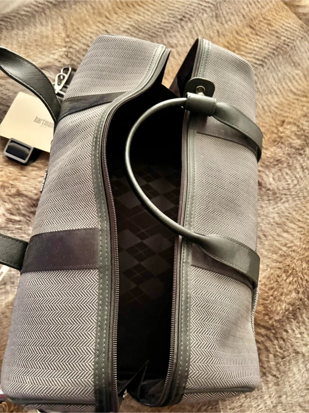 Hartmann Duffle Bag New w/Tags image indicator(7)