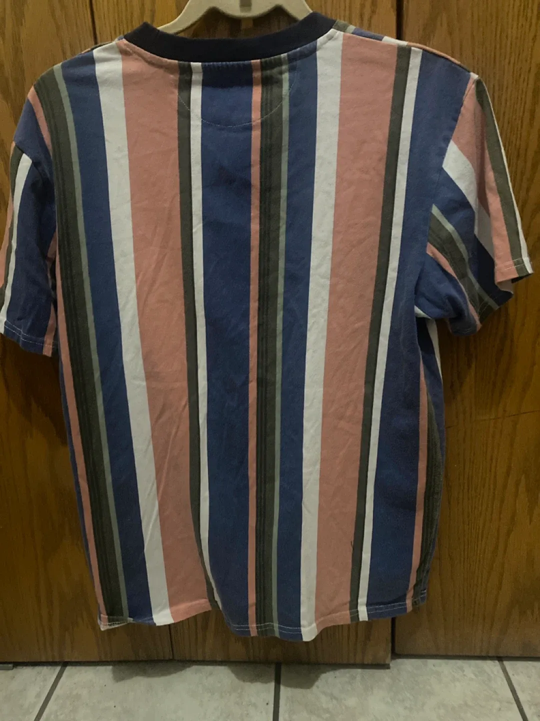 YR Los Angeles Reckless Striped Tee - Size S image indicator(3)