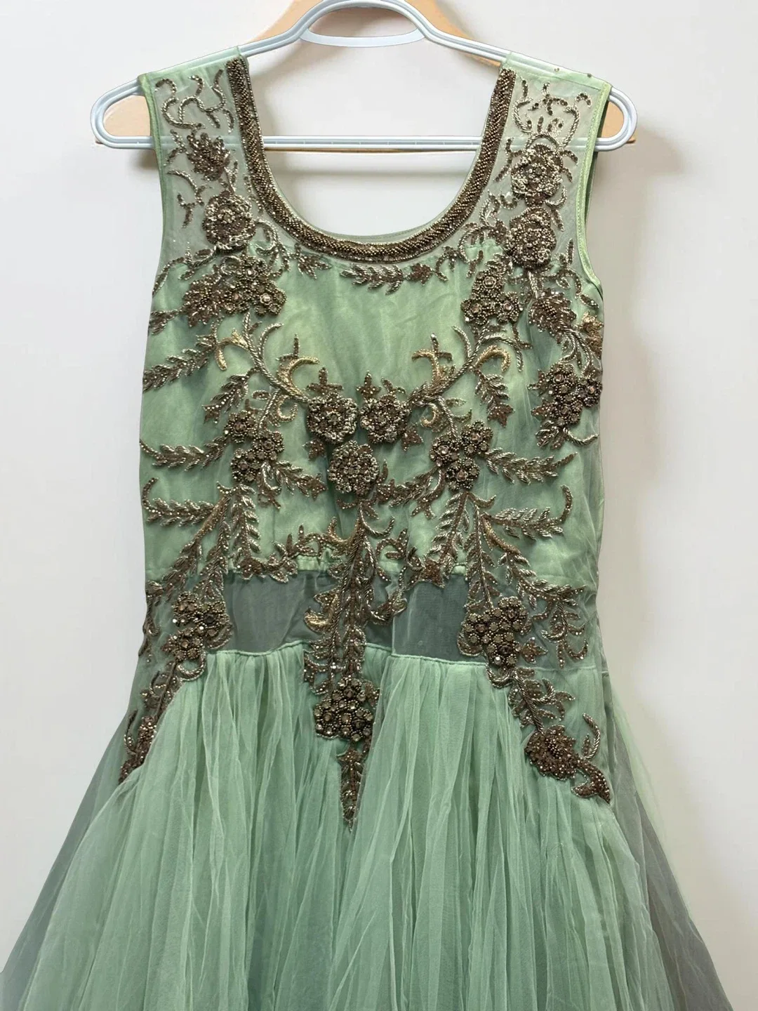 Mint Green Embroidered Gown – Brand New w/o Tags image indicator(3)