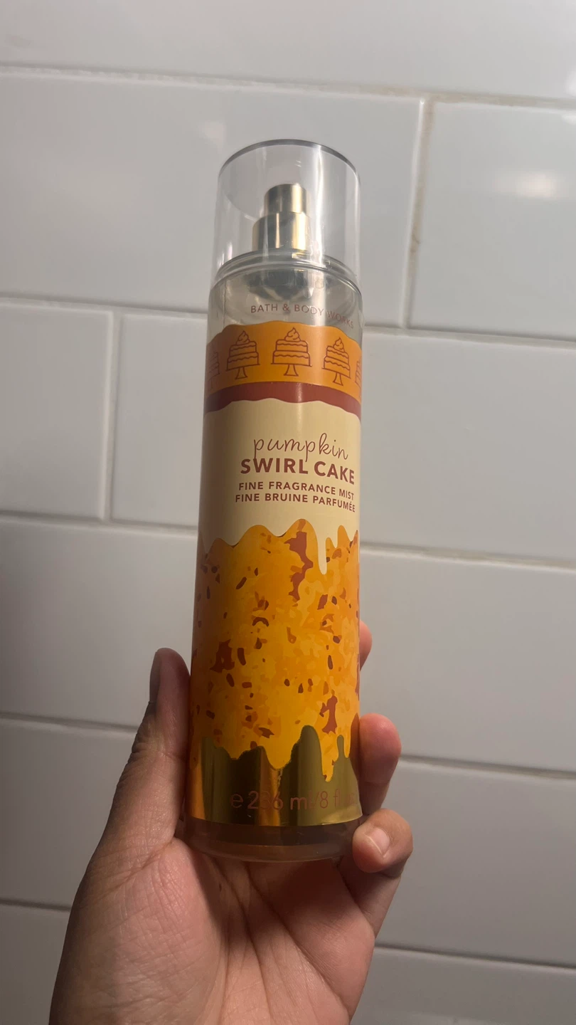 Bath & Body Works Pumpkin Swirl Cake Fragrance Mist