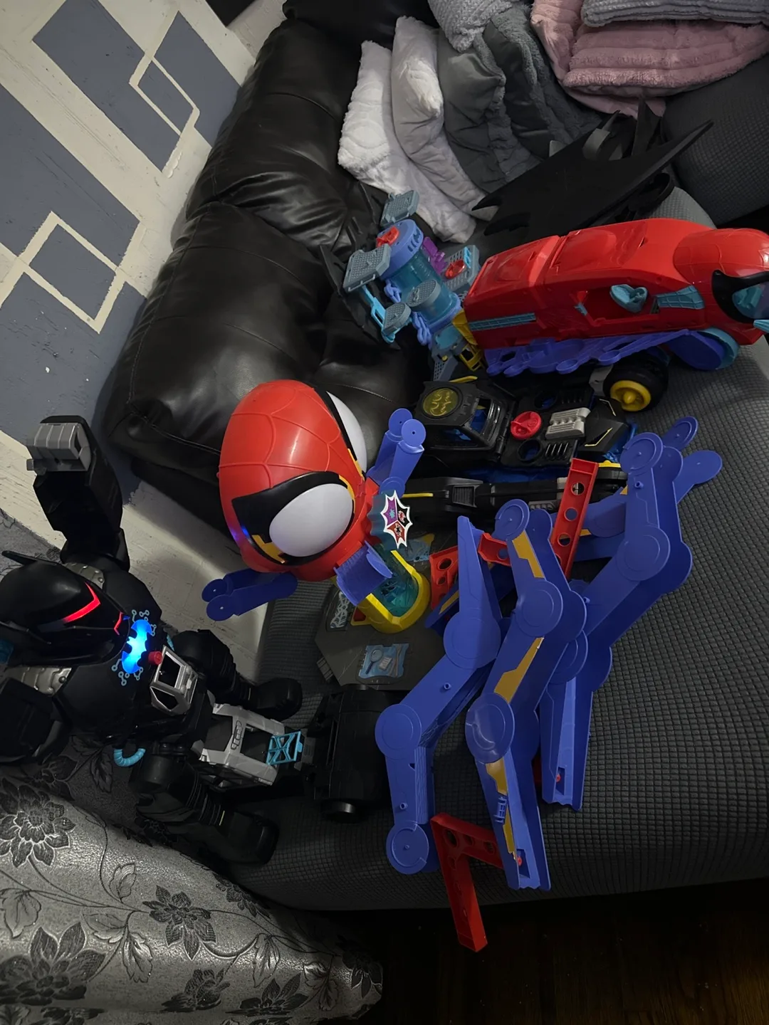 Toy Car Lot - Spiderman, Batman