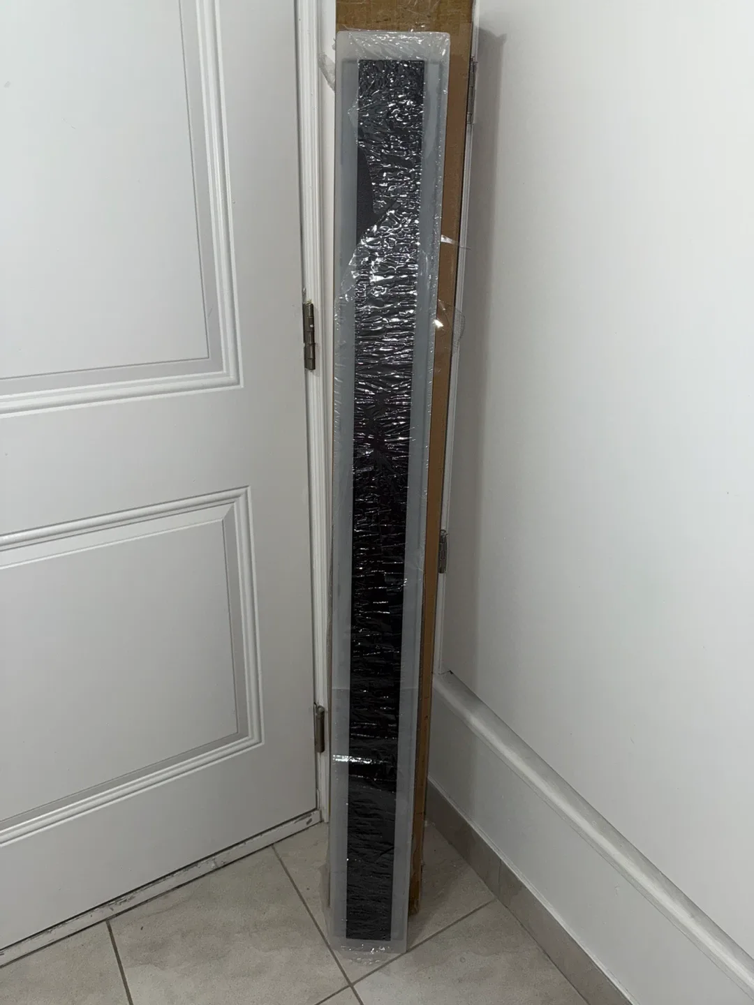 Outdoor LED Wall Light Fixture. 1 available image indicator(9)