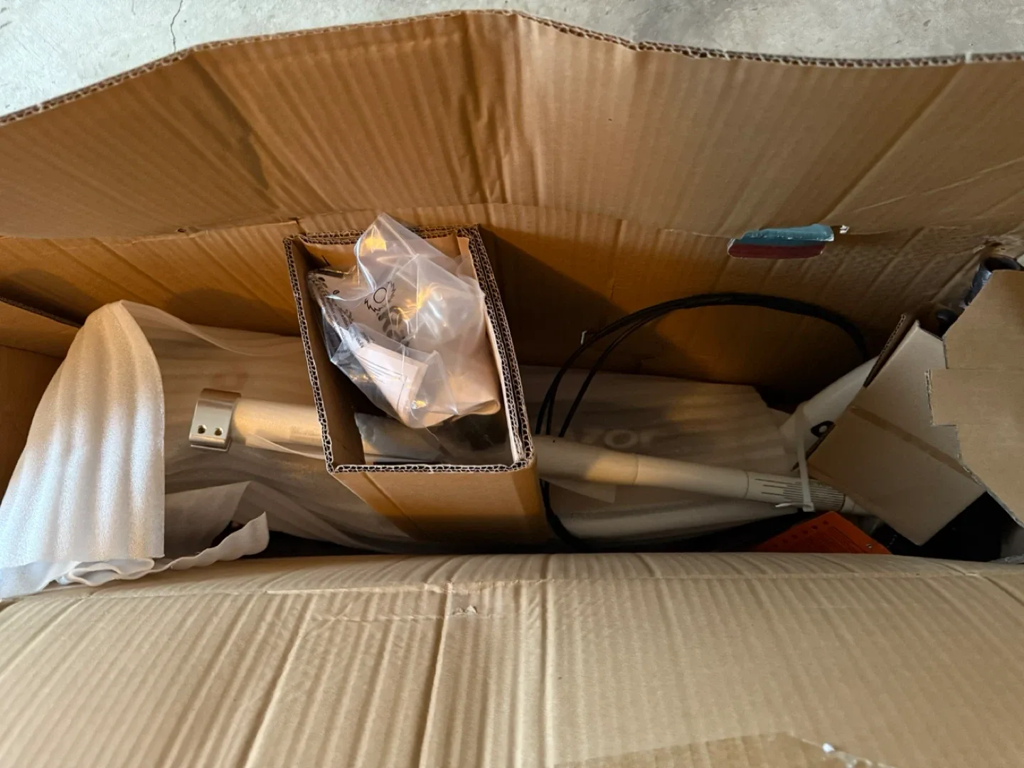 2 Razor E200 Electric Scooter image indicator(3)