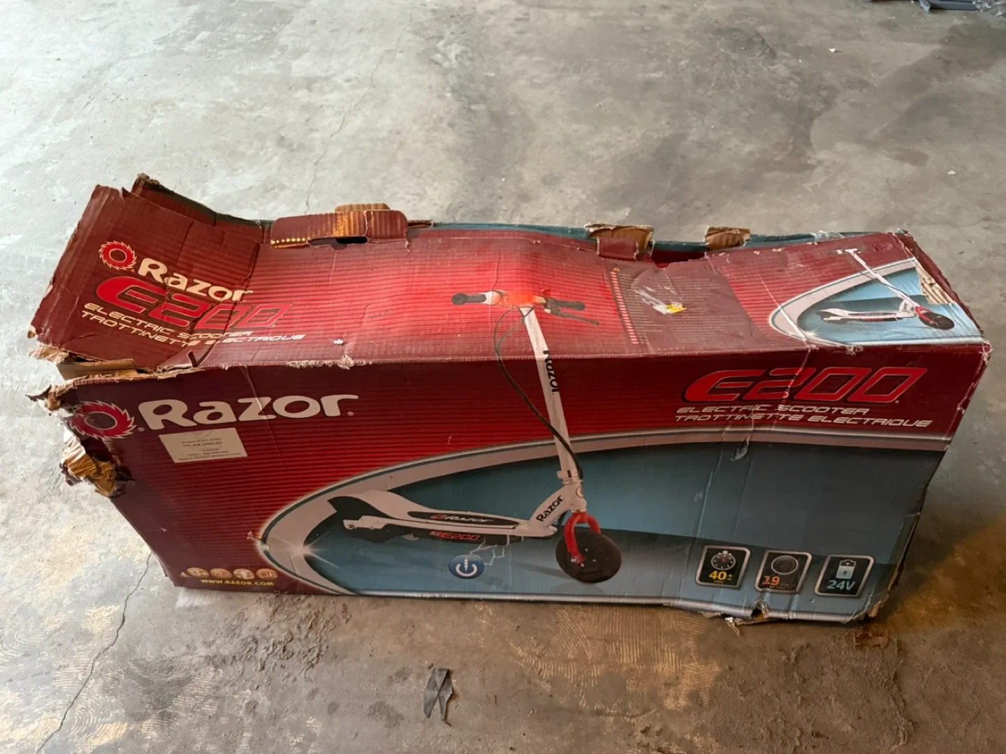 2 Razor E200 Electric Scooter image indicator(2)