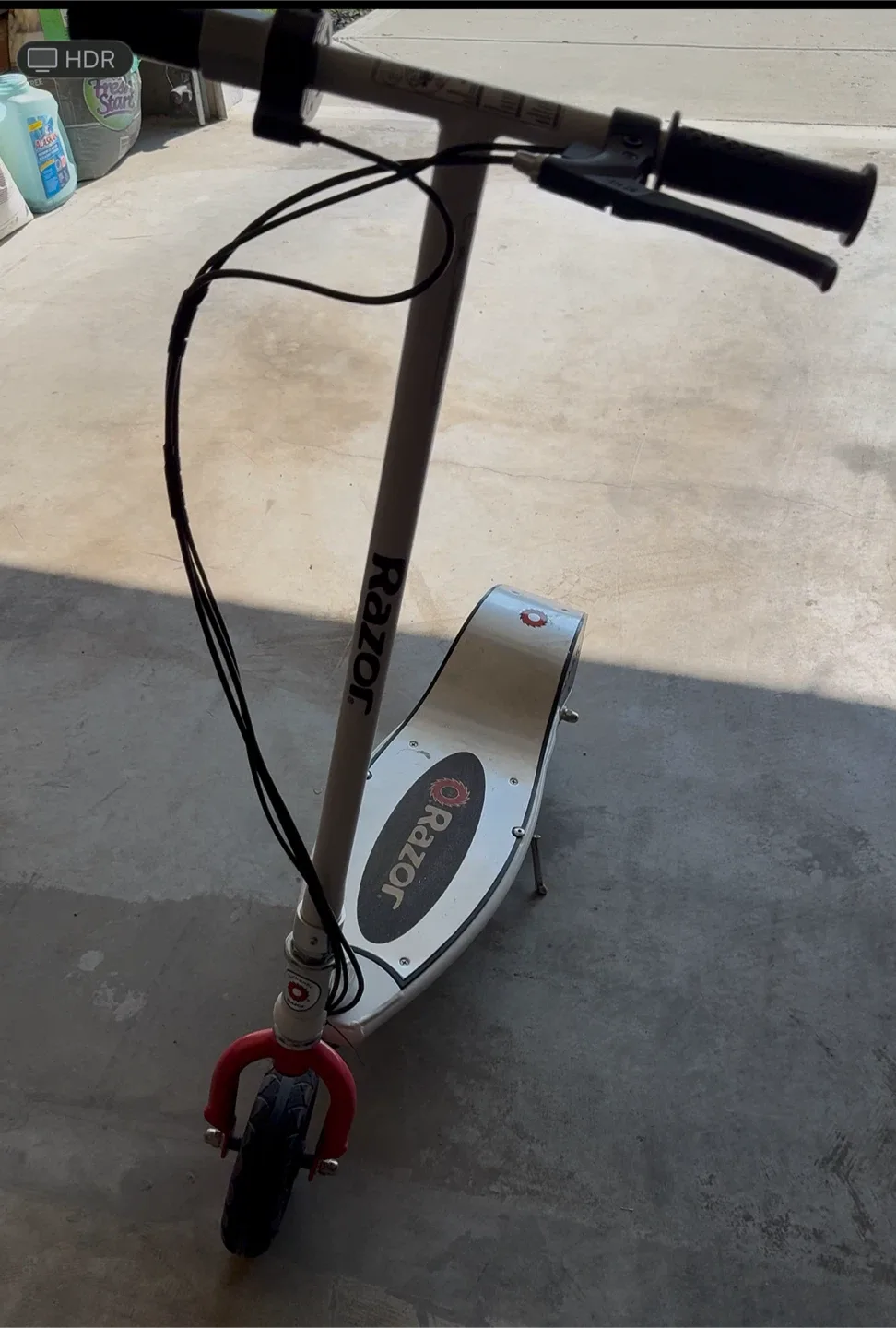 2 Razor E200 Electric Scooter