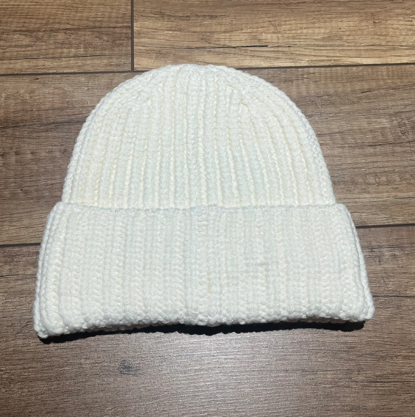 Louis Vuitton White Beanie - photo 2