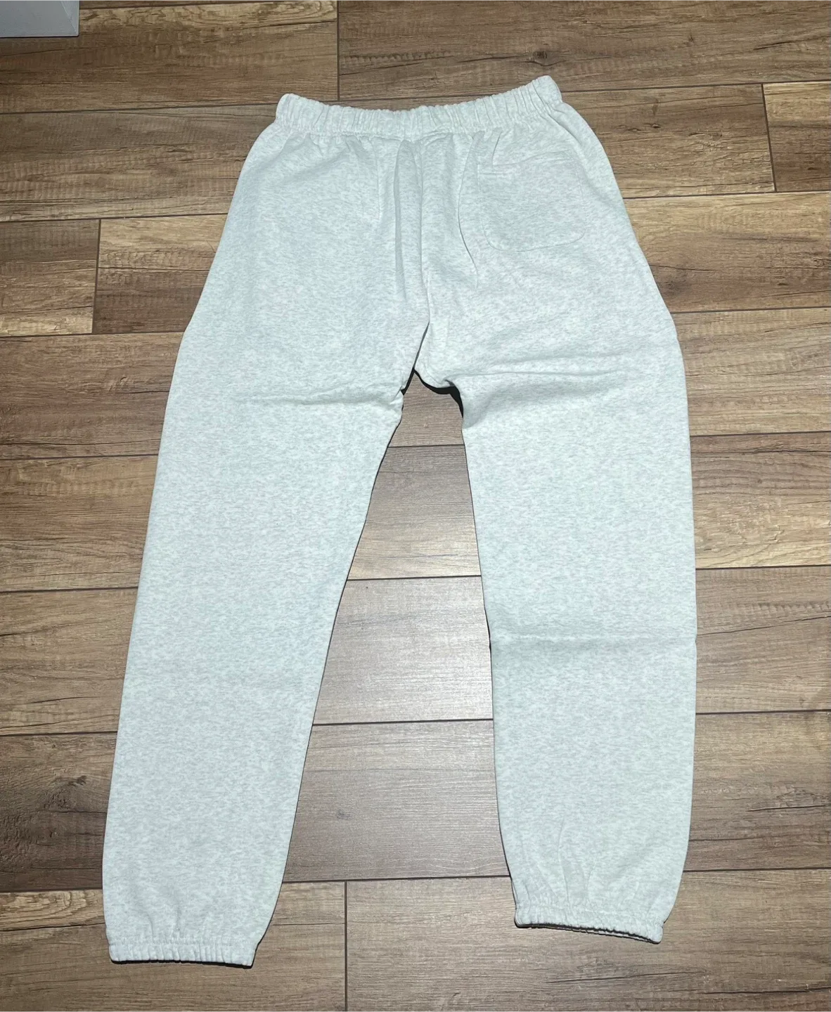 Essentials Fear of God Light Oatmeal Set image indicator(6)