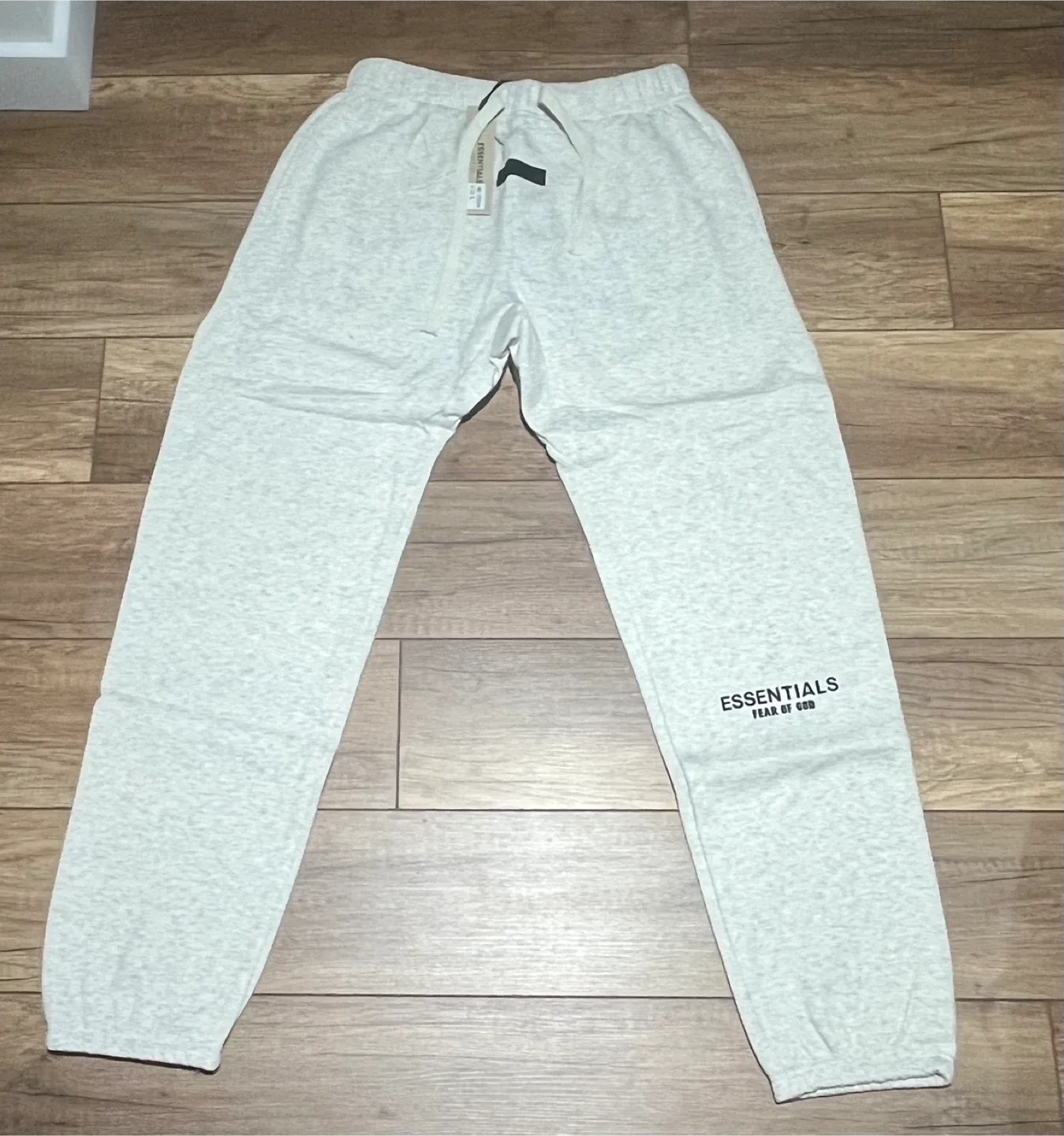 Essentials Fear of God Light Oatmeal Set image indicator(5)