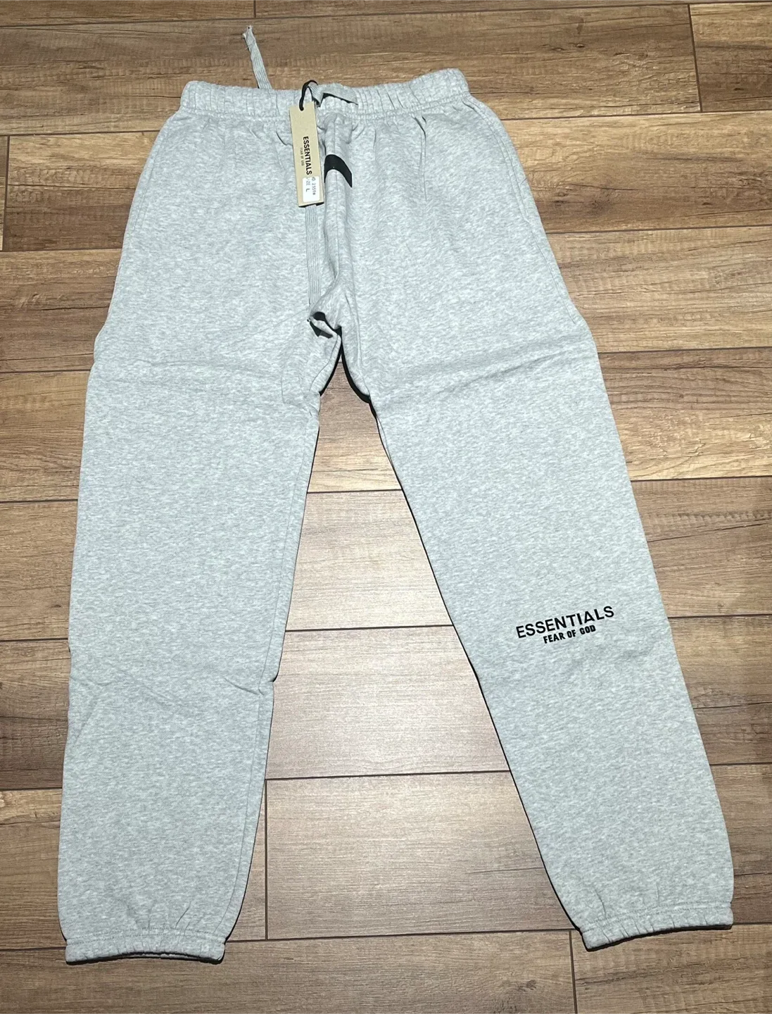 Fear of God Dark Oatmeal Set image indicator(6)