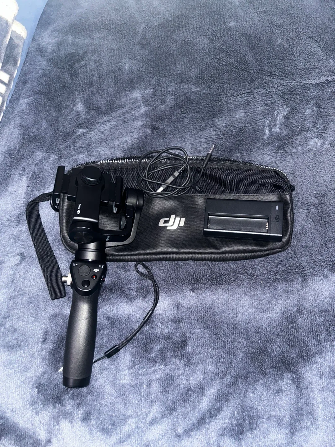 DJI Osmo Mobile 1 Gimbal Stabilizer