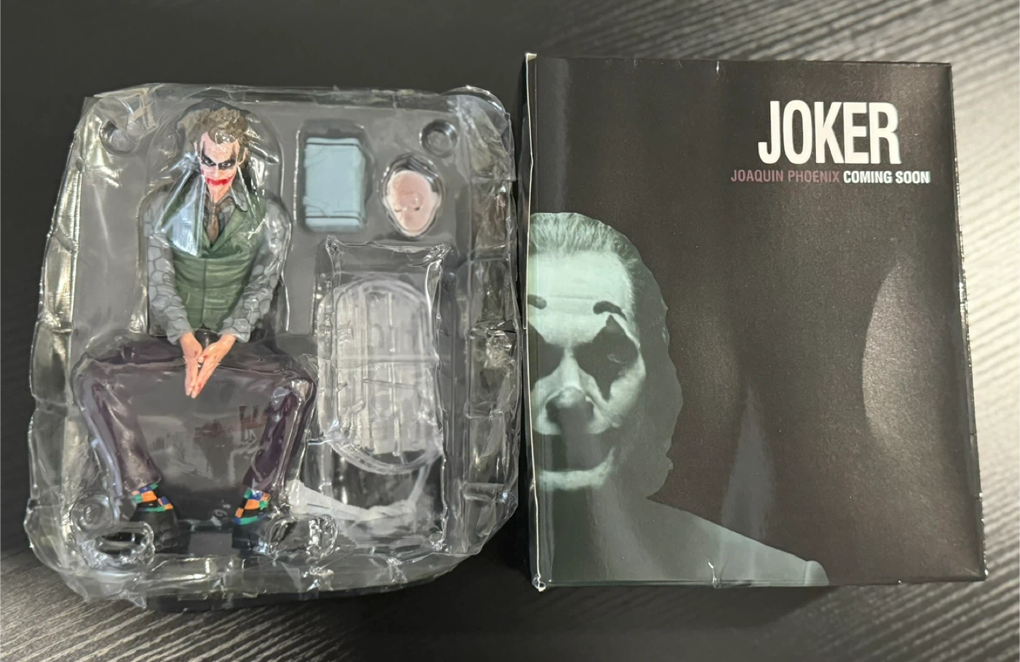 Joker Figure - photo 5