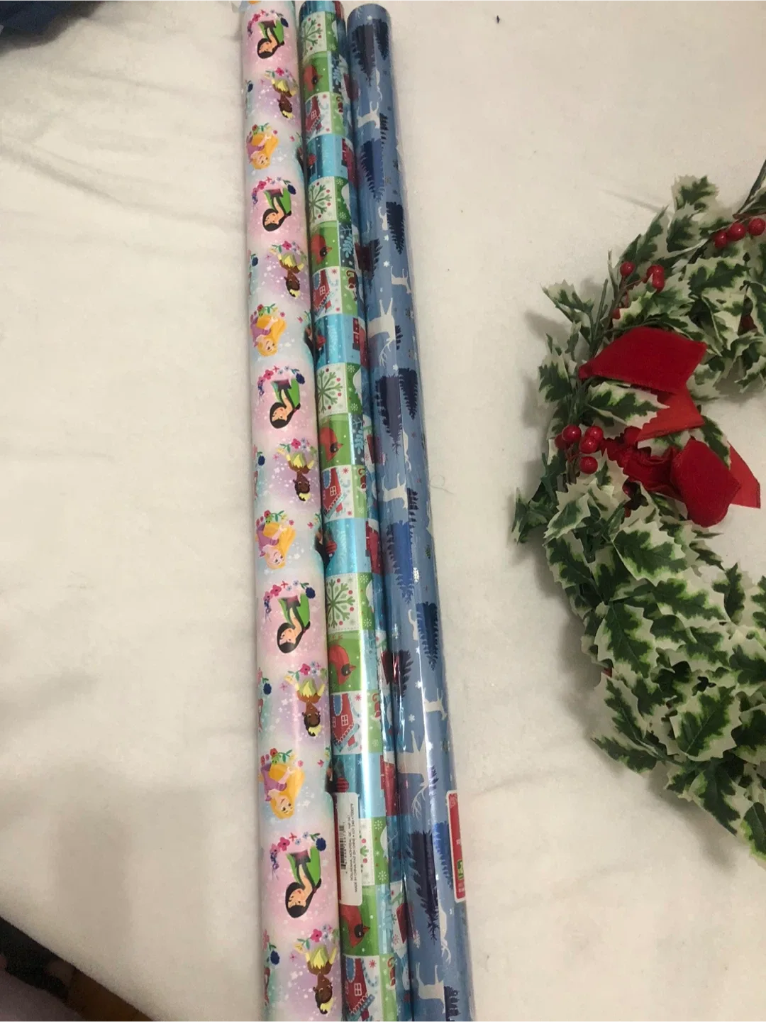 Wrapping Paper Rolls - Assorted Designs ,4 pcs image indicator(3)
