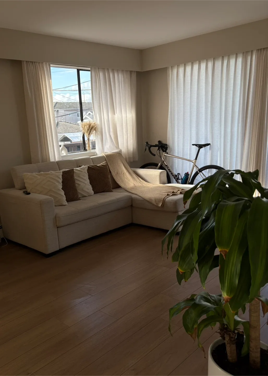 Sectional Sofa - Light Beige