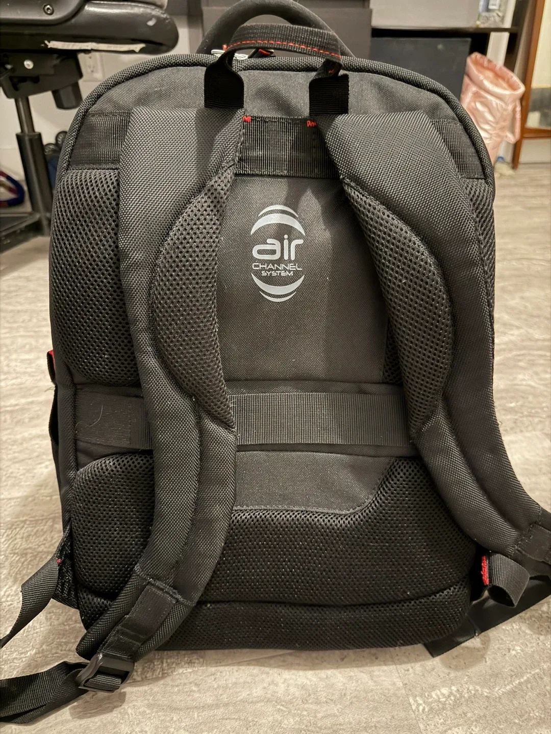 Samsonite Black Backpack - Air Channel System image indicator(2)